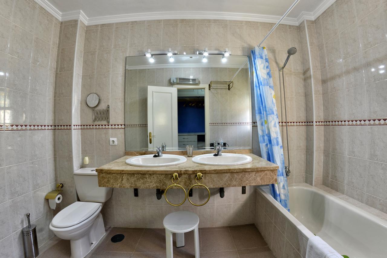 Wonderstays Chalet El Naranjo Севиля Екстериор снимка