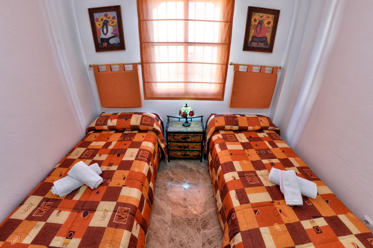 Wonderstays Chalet El Naranjo Севиля Екстериор снимка